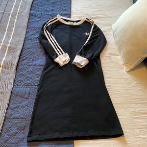 EUC Adidas 3 stripe dress